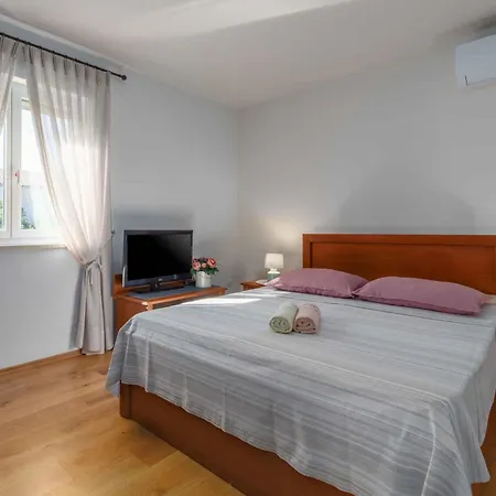 Apartment In Porec - Istrien 10034